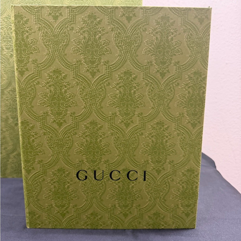 Gucci Box - Picture 3 of 3